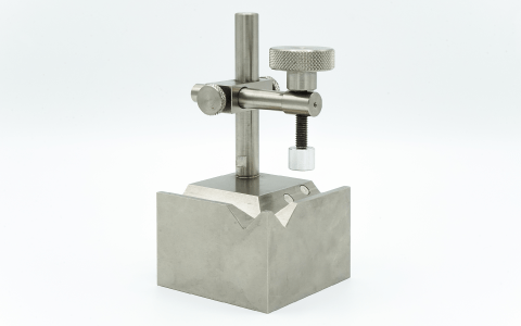 Ｖ溝付きブロック